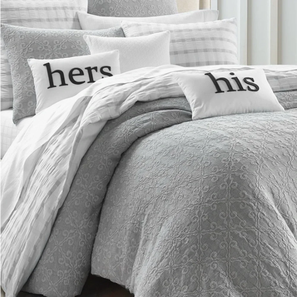 Charter Club Demask Designs Woven Tile Woven Tile 3 Piece King Comforter Set.